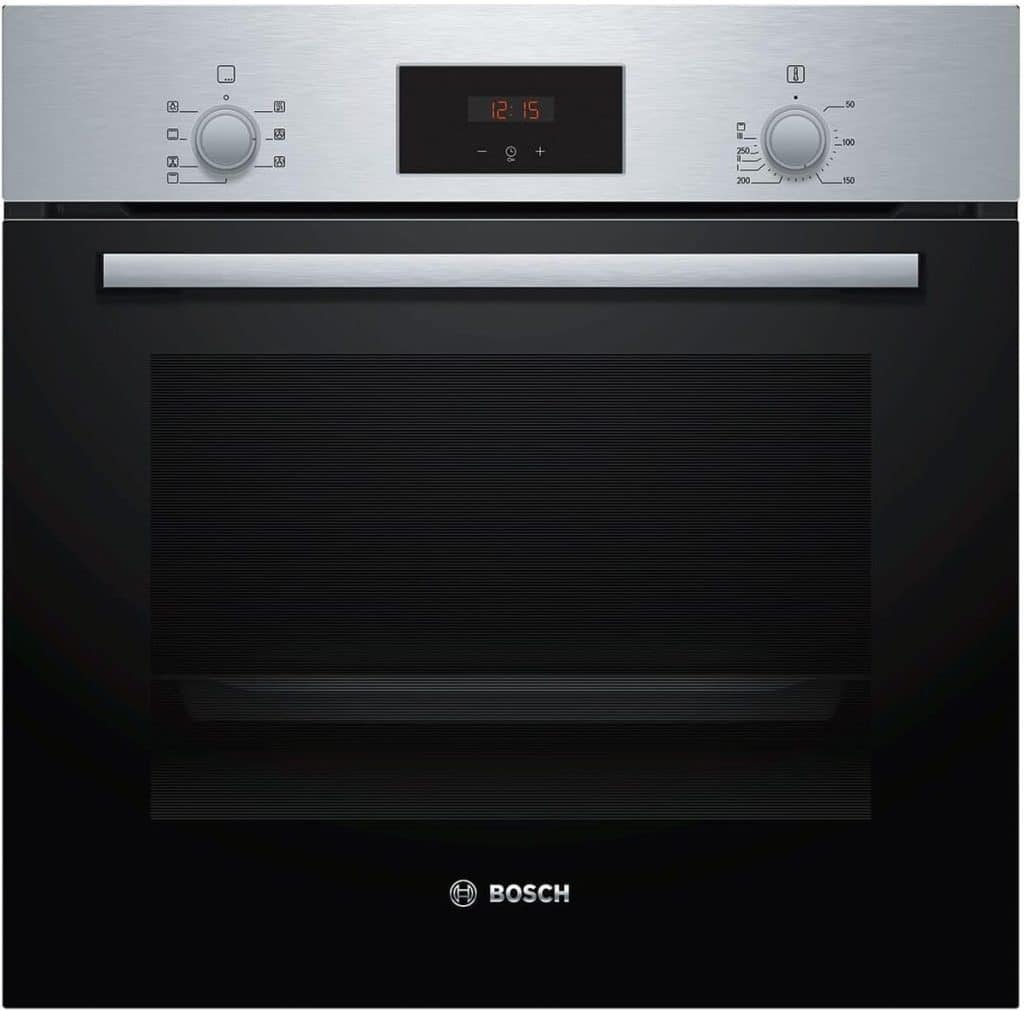 Test du four encastrable Bosch HBF133BR0 : cuisson 3D et sécurité enfant