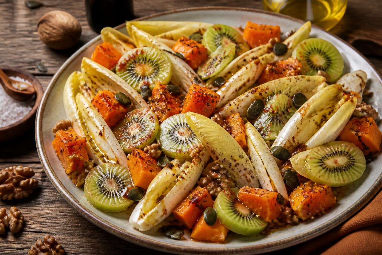 Salade hivernale endives, potimarron, kiwis : recette gourmande